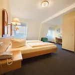 Montana 3* Oberasbach