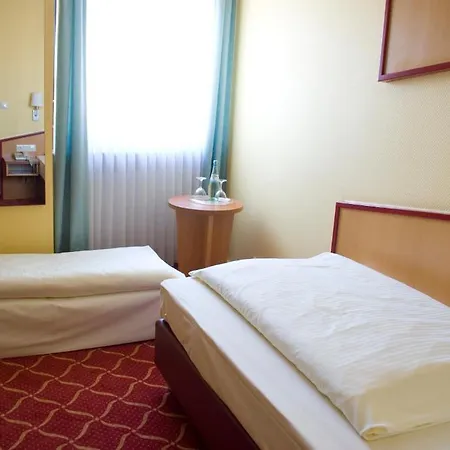 Hotel Montana